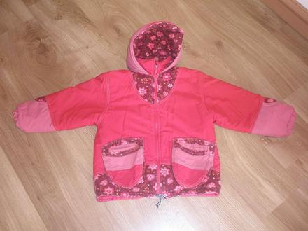 Pekná bundička, 110