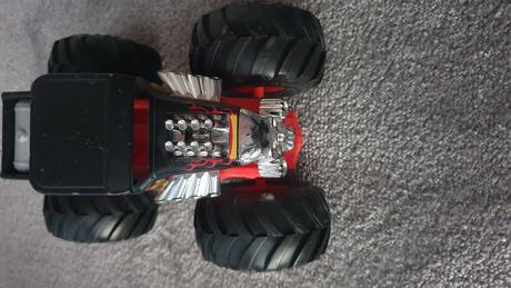 Monster truck, 
