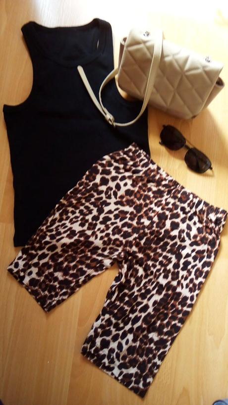 Sexi opnuté raz použité elatické legíny xs/s, xs