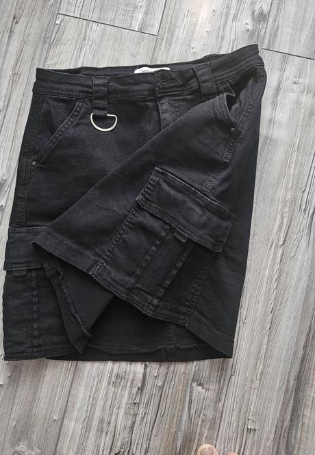 Riflova sukna s vreckami,