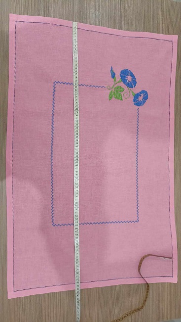 Dečky s výšivkou, cena spolu,