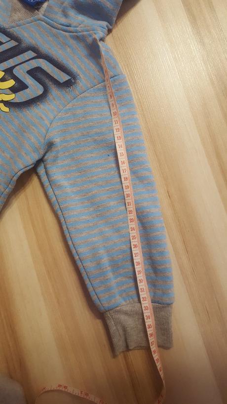 Mikina cca 3 roky, 98