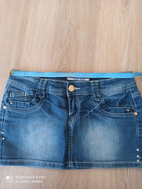 Riflová mini sukňa, s