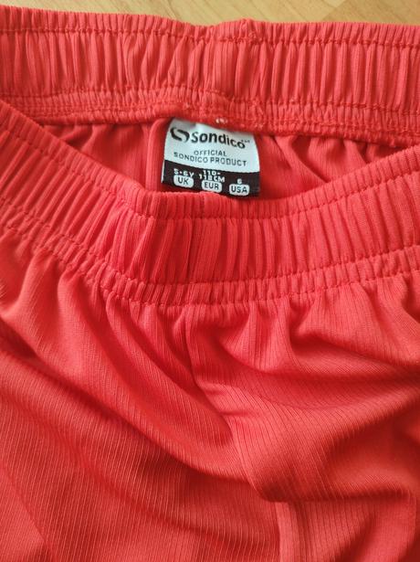 Ponúkam chlapčenské futbalové šortky veľkosť 110, 110