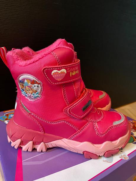 Cizmy labkova patrola, 27