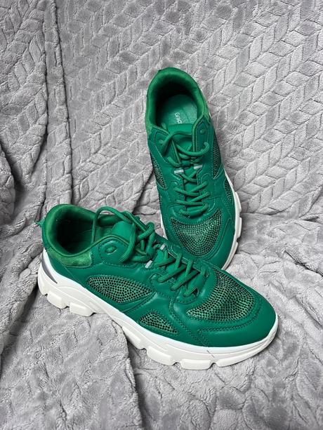 Tenisky, graceland,39