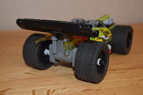 42072 lego technic - zelené pretekárske auto, 