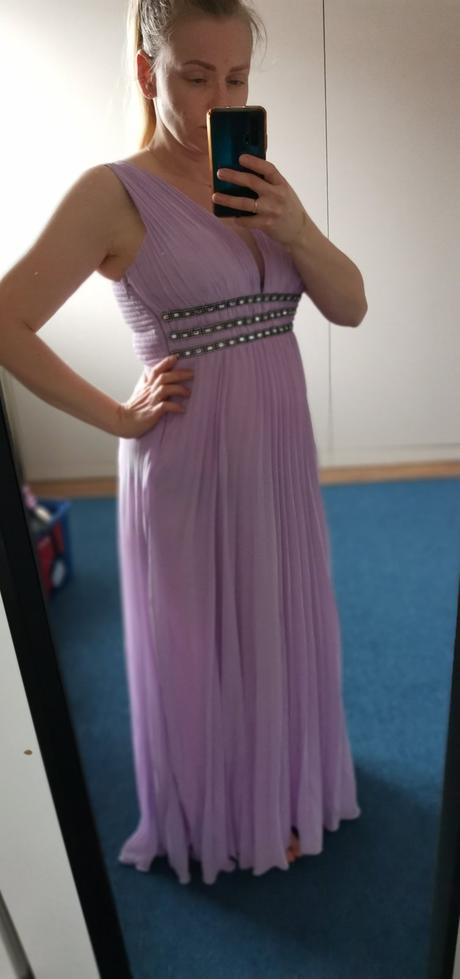 Spoločenské saty, 38