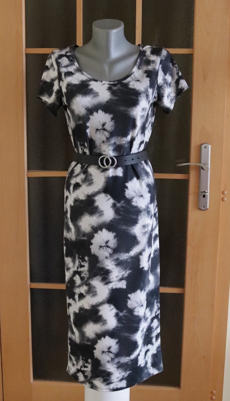 Šaty - bezchybný stav, f&f,m