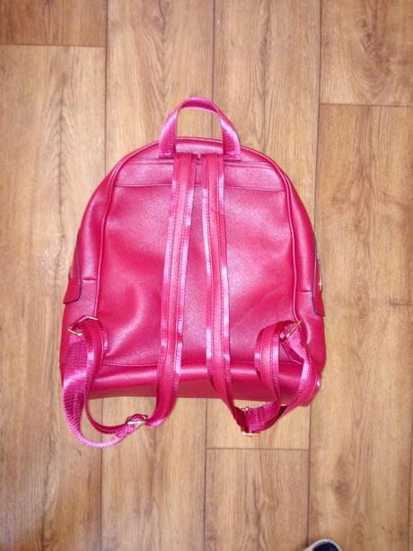 Červený ruksak veľký koženkový top stav,