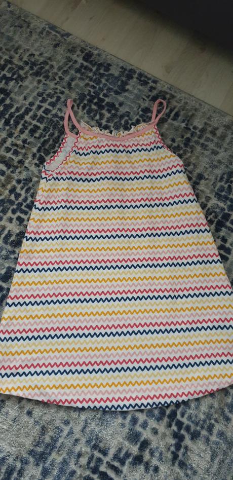 Letné šaty č.110-116, lupilu,110