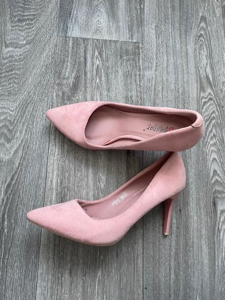 Semišové elegantné lodičky, 38