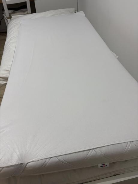 Detská nízka postieľka 160x70 s kokosovým matracom, šírka (cm): 70,dĺžka (cm): 160