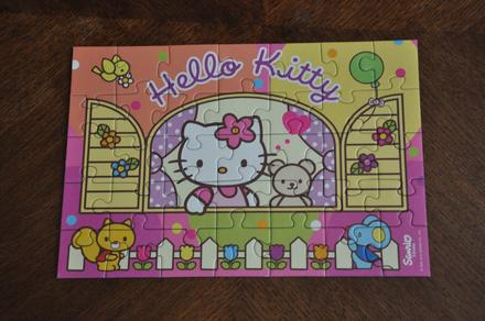 Puzzle hello kitty 35, 