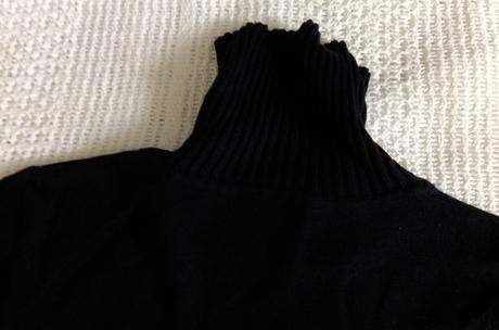 Tmavomodrý rolák, amisu,xs