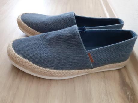 Nenosené pánske letné poltopánky primark, 40