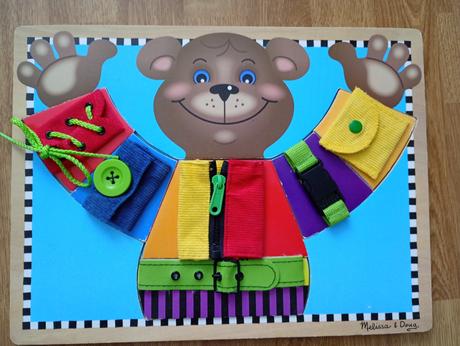 Montessori gombíky, 