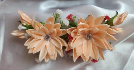 Hrebienok s lotosovými kvetmi,