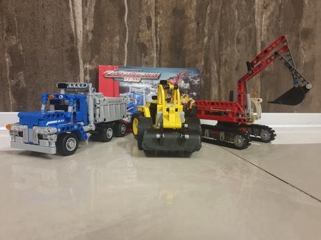 Skladačka - stavebne stroje, 