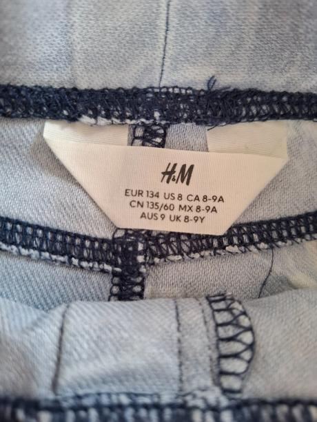 Široké rifle s motýlikmi pohodlné, h&m,134