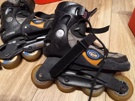 Kolieskové korčule, 32