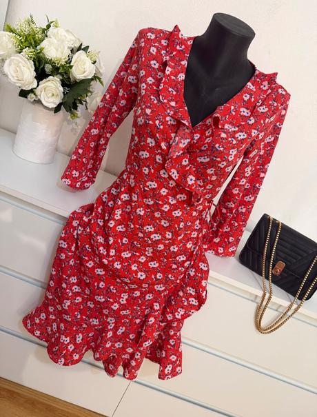 Romantické kvetinové šaty vero moda elegantné w, vero moda,s