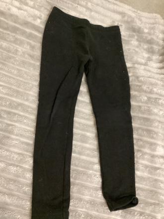 Hrubšie leginy s kamienkami po bokoch, 122