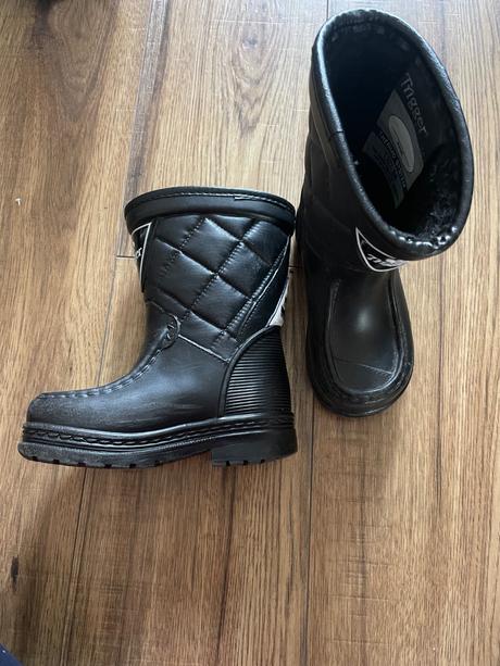 Kožené topanky, 24