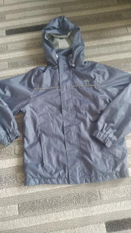 Prechodná bunda, 146