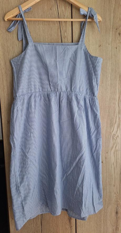 Šaty zn. vila, 40