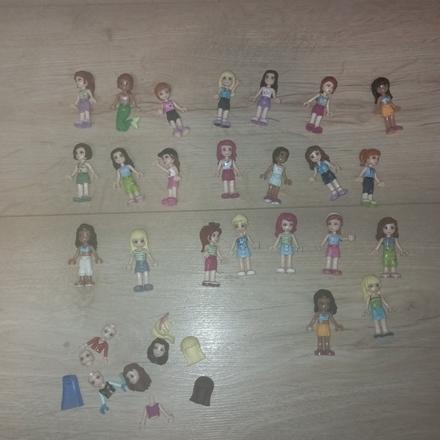Lego friends postavicky, 