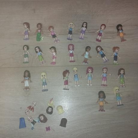 Lego friends postavicky, 