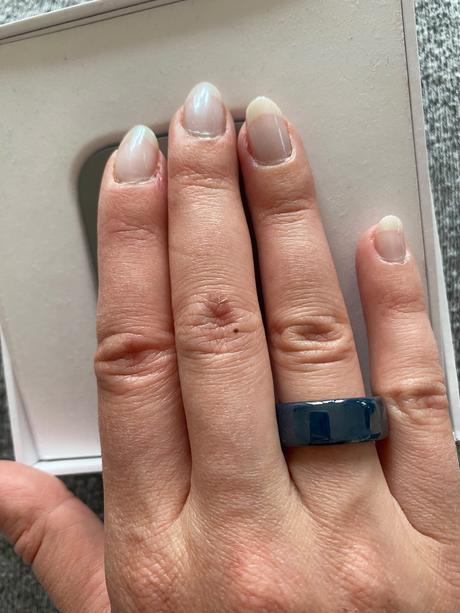 Oura ring inteligentný prsteň,