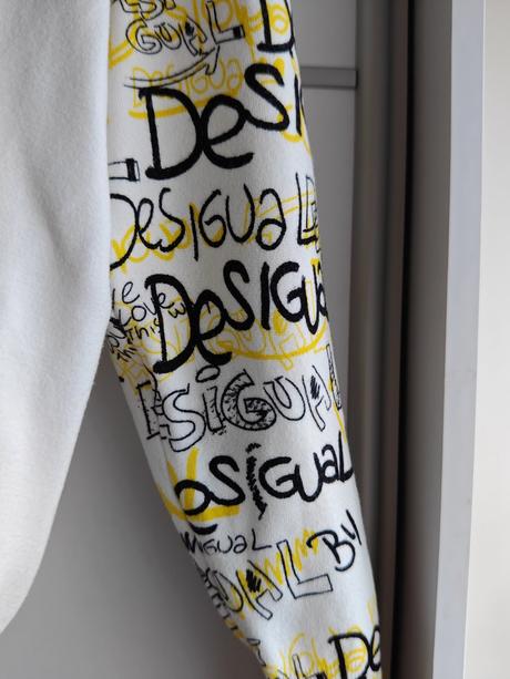 Desigual mickey kvalitny, krásny svetrik, desigual,l