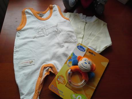 Suprava-bodynka bez rukavov a kosielka, 62