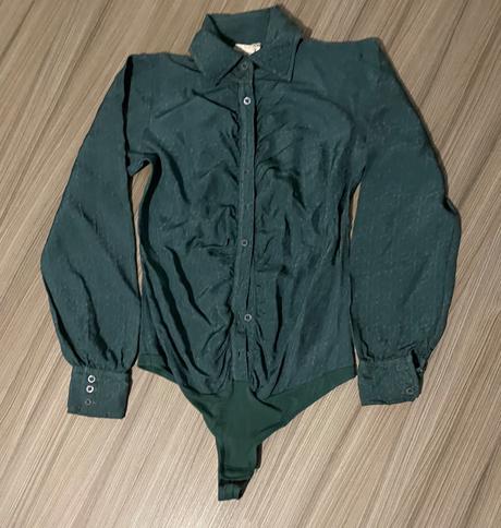 Elegantná blúzka, s