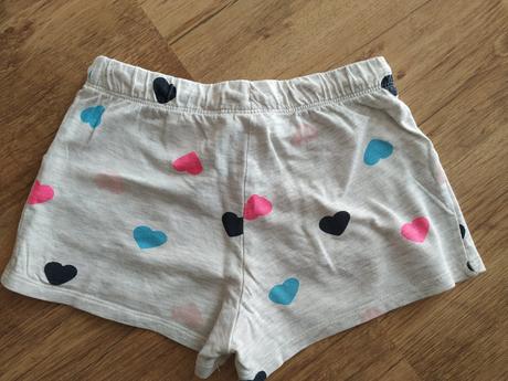 Dievčenské kraťasy v.122, h&m,122