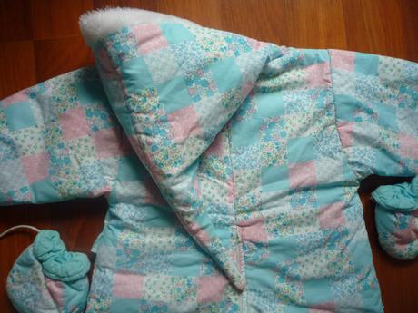 Kvietkovaný overal, 68