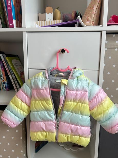 Jarna bunda, benetton,68