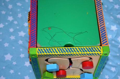 Drevená edukačná kocka,