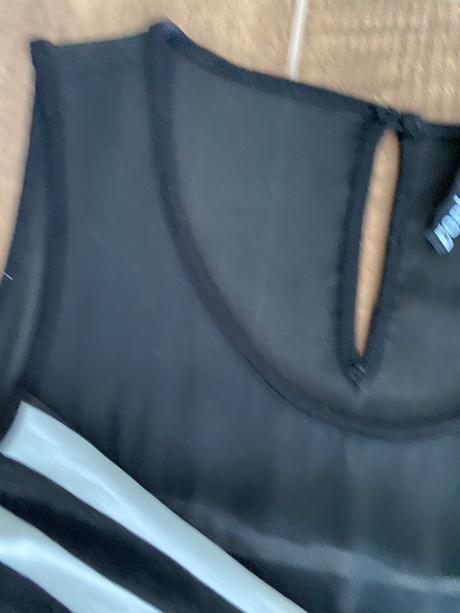 Čierno biele saty, desigual,s