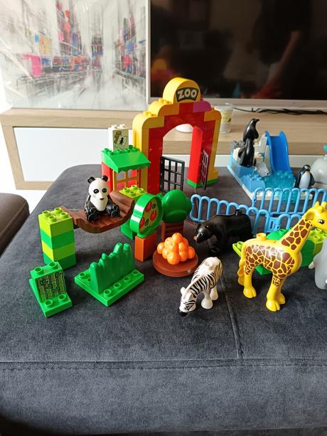 Lego duplo zvieratká v zoo,