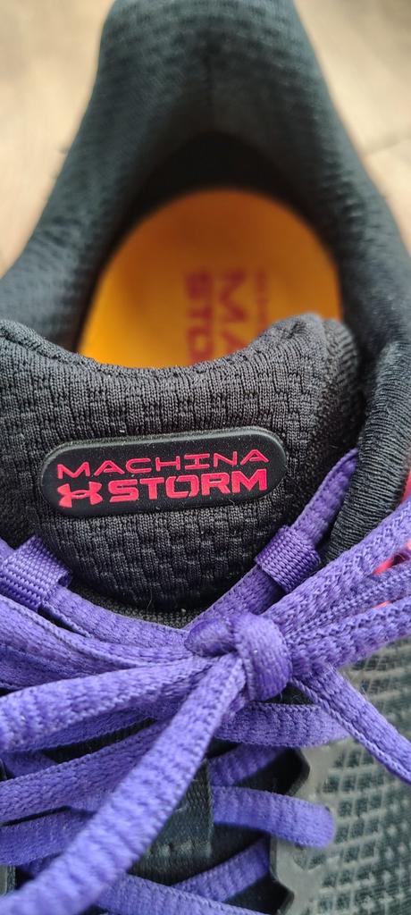 Ua bezecke tenisky 38,5, under armour,38