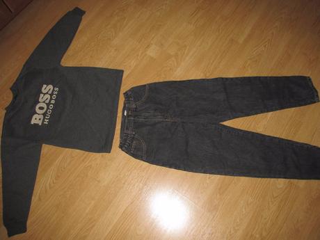 Tmavo šedá mikina v. 122, 122