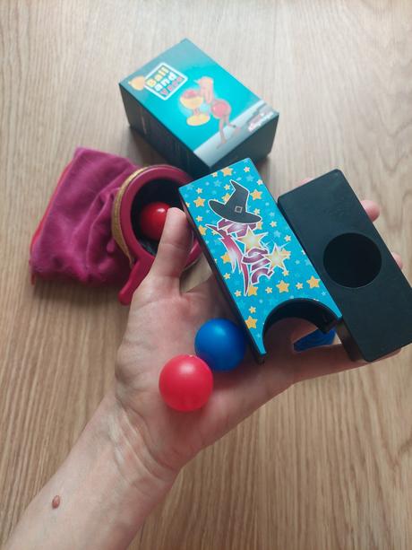 Kuzelnicke triky magic tricks, 