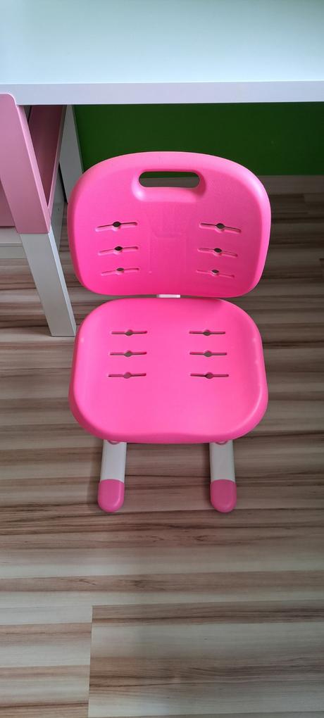 Detsky nastavitelny pisaci stol a nastav. stolicka,