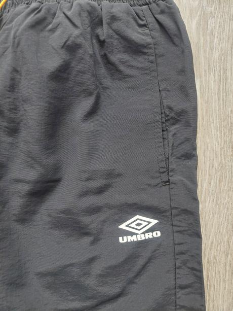 Šuštak nohavice, teplaky, umbro,s