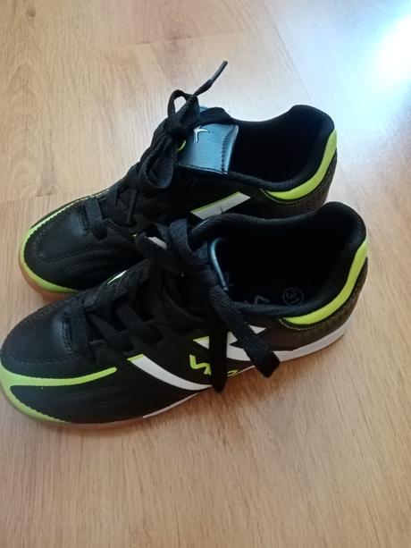 Športové topanky-halovky vel. 31, 31