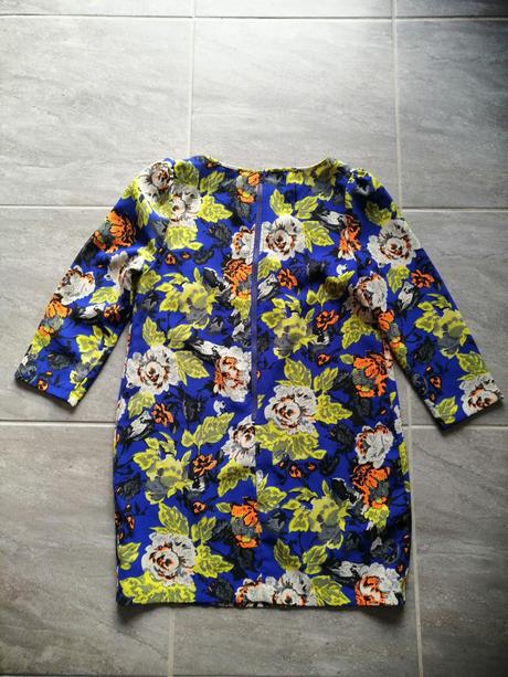 Šaty so sviežim vzorom beloved vm, m