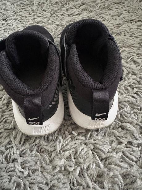 Nike tenisky, nike,28